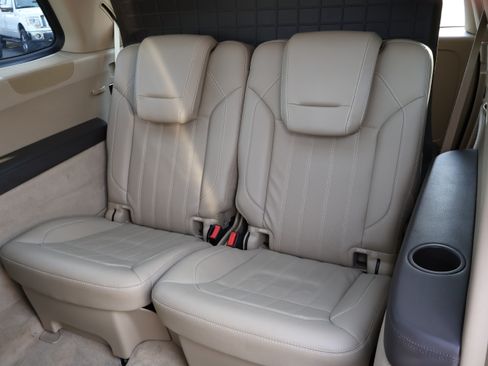 Used 2013 Mercedes-Benz GL 450 image 16