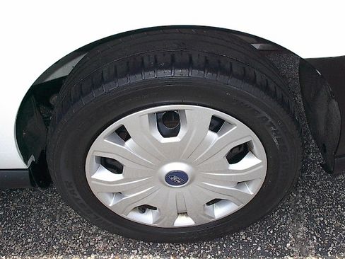 Used 2021 Ford Transit Connect XL FWD image 23