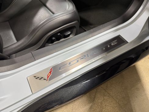 Used 2019 Chevrolet Corvette Grand Sport Coupe w/ 2LT RWD image 28