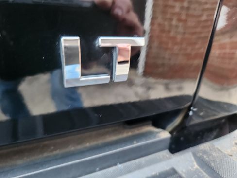 Used 2015 Chevrolet Silverado 1500 LT Z71 image 13