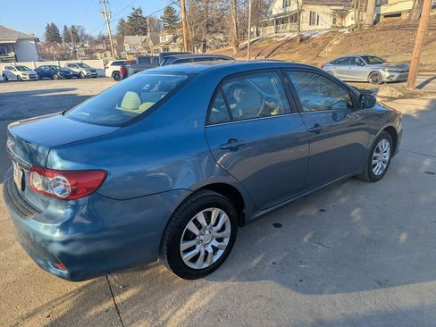 Used 2013 Toyota Corolla image 4