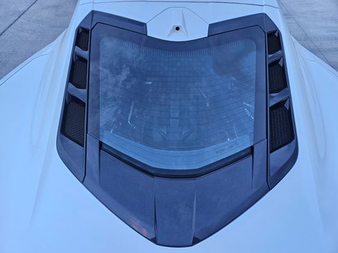 Used 2025 Chevrolet Corvette w/1LT image 27