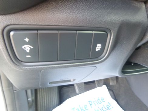 Used 2021 Kia Soul LX image 17