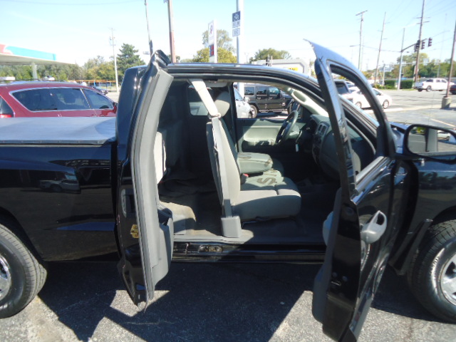 Used 2006 Dodge Dakota 2WD Club Cab SLT image 5