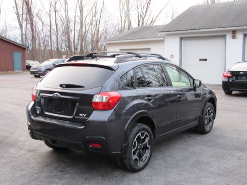 Used 2013 Subaru XV Crosstrek 2.0i Premium image 10