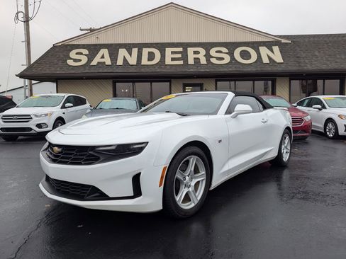 Used 2019 Chevrolet Camaro LT image 1