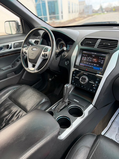 Used 2013 Ford Explorer Limited FWD image 24