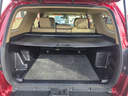 Used 2011 Toyota 4Runner Limited image 16