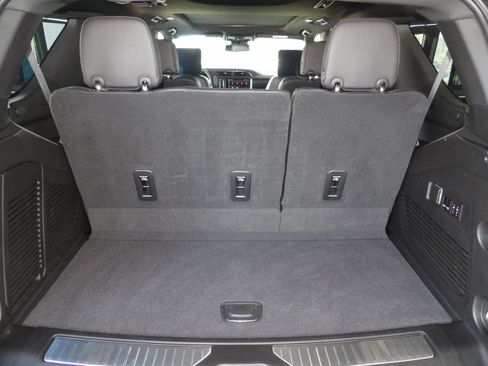 Used 2023 GMC Yukon 4WD Denali image 38