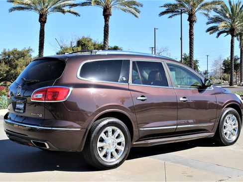 Used 2015 Buick Enclave Premium image 9