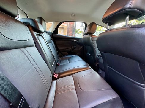 Used 2014 Ford Focus SE image 15