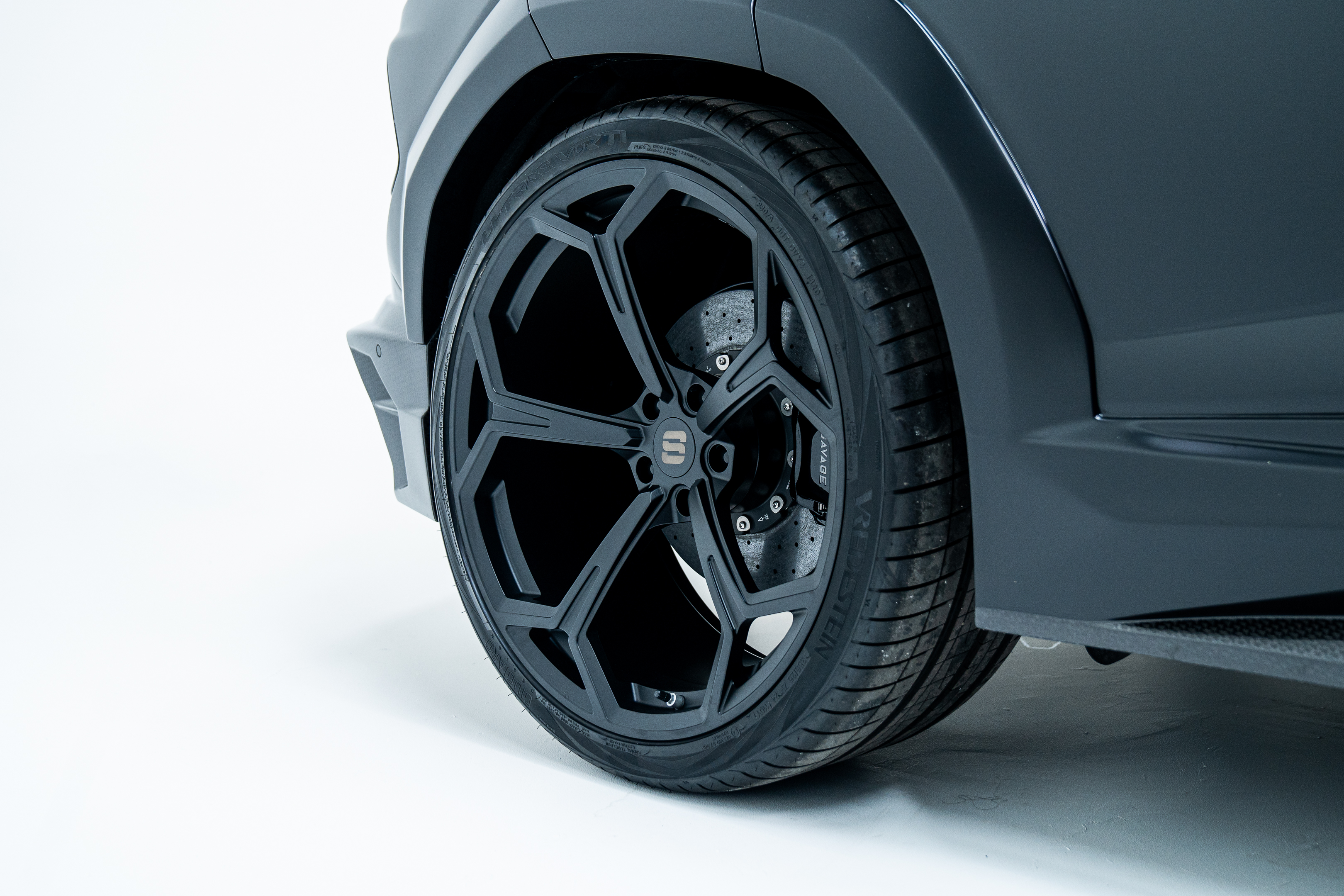Used 2020 Lamborghini Urus AWD/4WD image 14