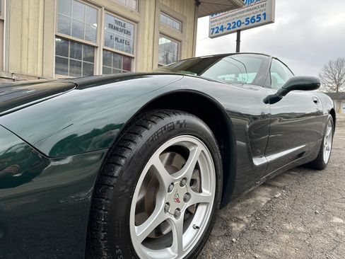 Used 2000 Chevrolet Corvette image 9