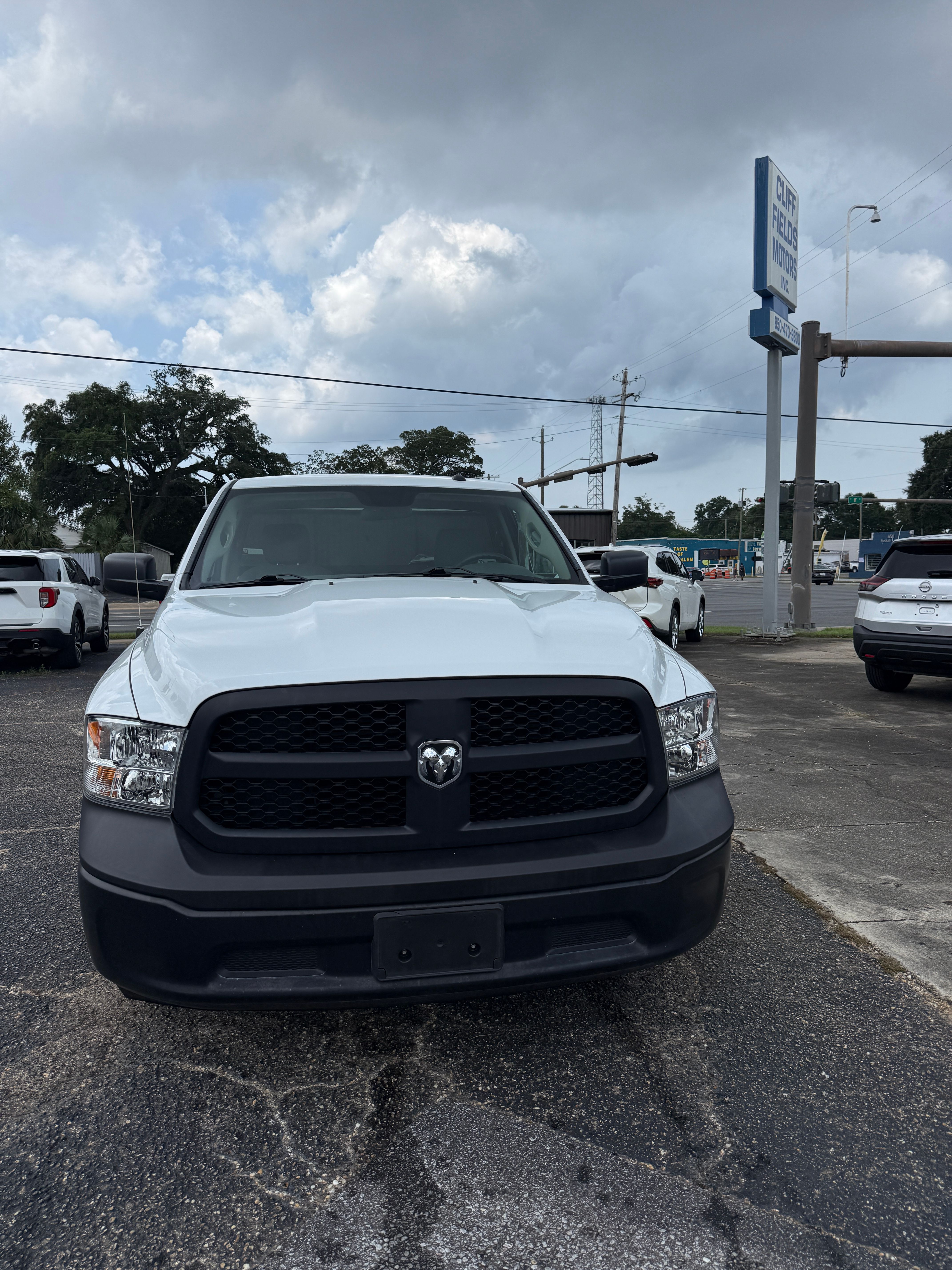 Used 2017 RAM 1500 2WD Regular Cab ST image 2