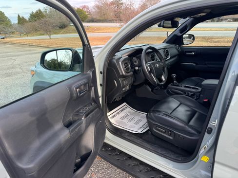 Used 2021 Toyota Tacoma TRD Pro image 14