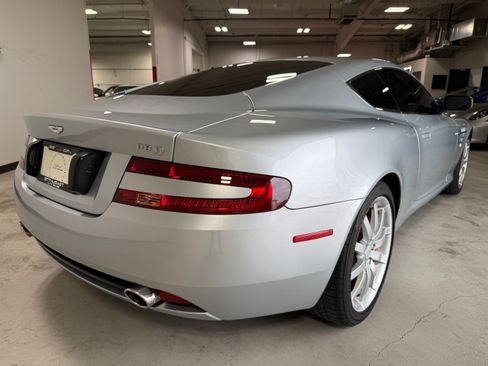 Used 2005 Aston Martin DB9 RWD image 5