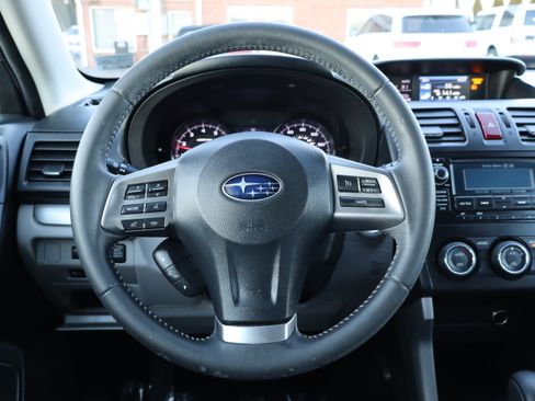 Used 2015 Subaru Forester 2.5i Touring image 18