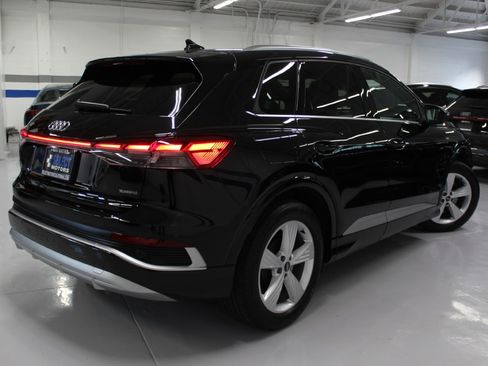 Used 2025 Audi Q4 e-tron Premium image 7