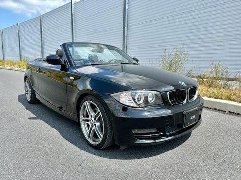 Used 2013 BMW 135i image 1