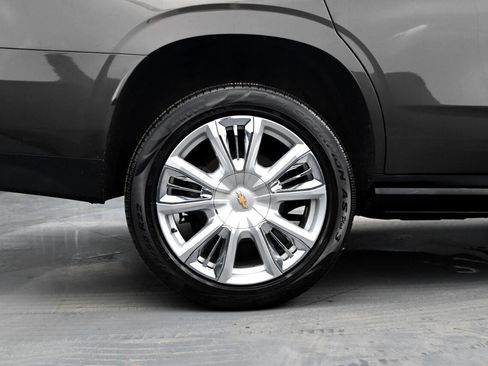 Used 2021 Chevrolet Tahoe High Country image 22