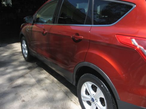 Used 2016 Ford Escape 4WD SE image 6