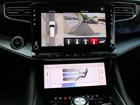 Used 2023 Jeep Grand Wagoneer Series II image 11