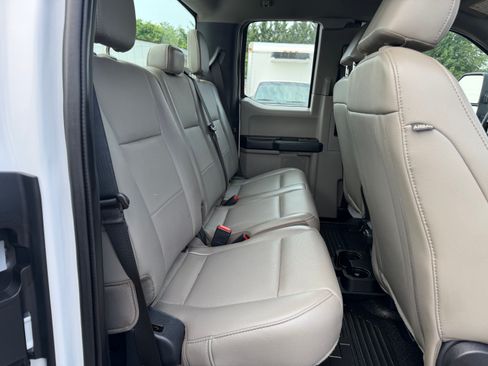 Used 2022 Ford F250 4x4 SuperCab Super Duty image 18