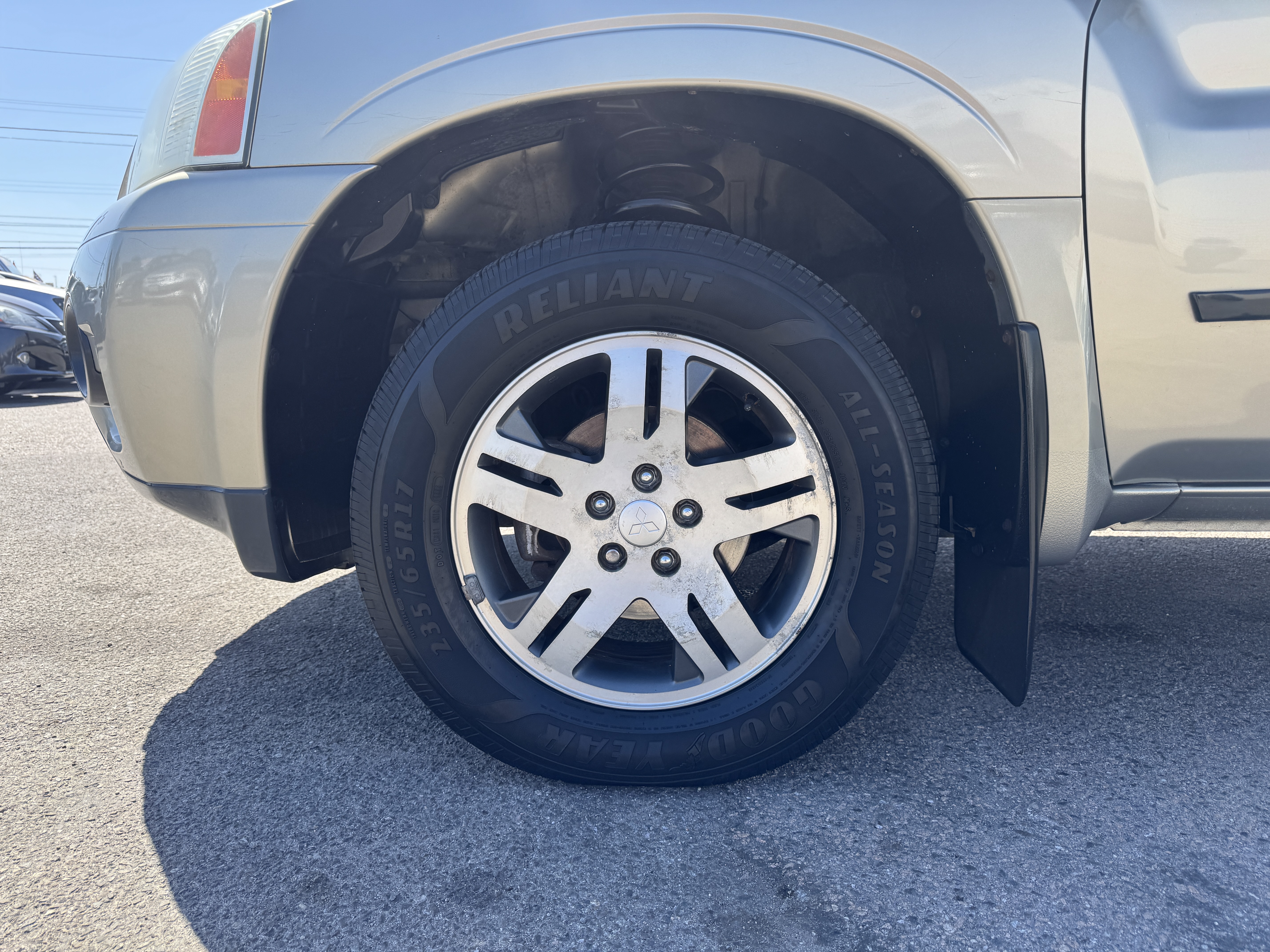 Used 2006 Mitsubishi Endeavor AWD LS image 14