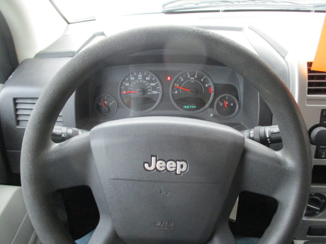 Used 2007 Jeep Compass 2WD Sport image 27