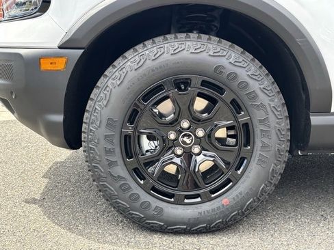 New 2025 Ford Bronco Sport Badlands w/ Sasquatch Badlands Package image 11