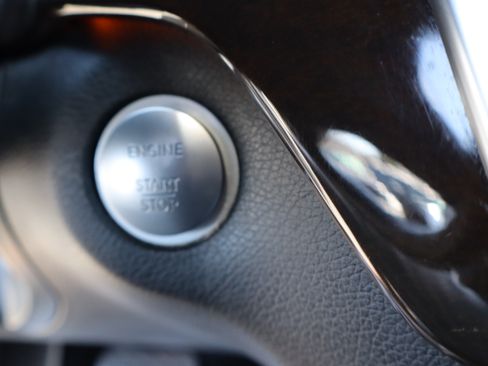 Used 2015 Mercedes-Benz GL 450 image 26