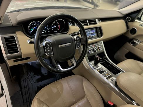 Used 2016 Land Rover Range Rover Sport SE image 17