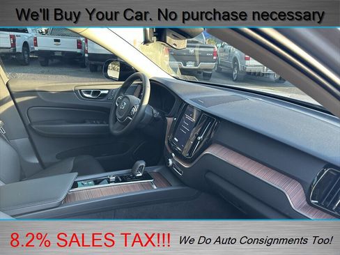 Used 2024 Volvo XC60 T8 Plus image 10