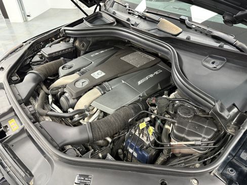Used 2015 Mercedes-Benz ML 63 AMG image 38