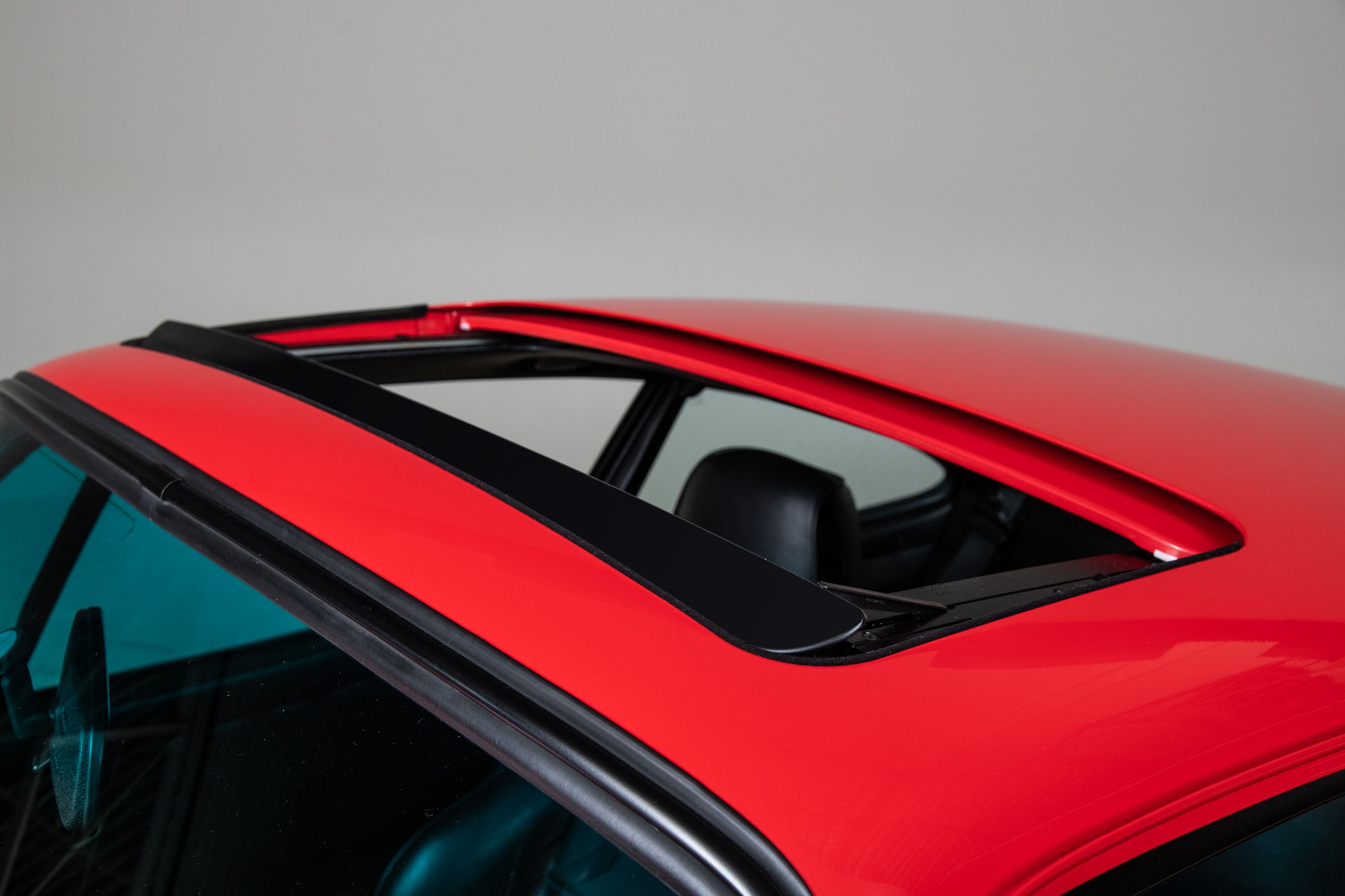 Used 1988 Porsche 911 Turbo Coupe RWD image 71