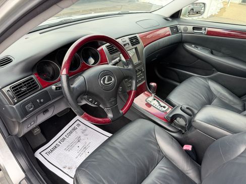 Used 2004 Lexus ES 330 image 6