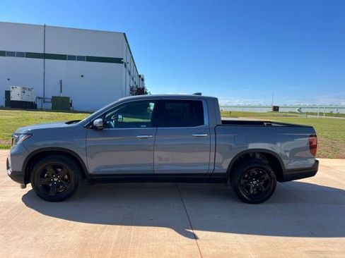 Used 2023 Honda Ridgeline RTL-E image 7