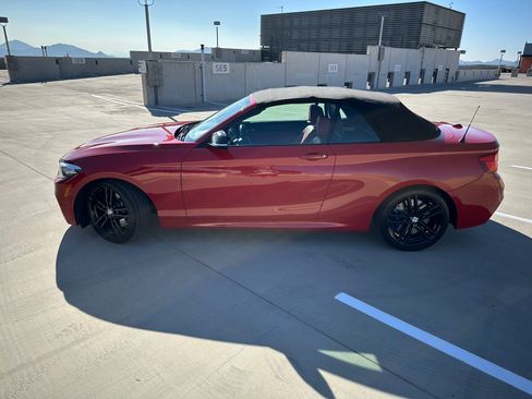 Used 2018 BMW M240i xDrive image 7