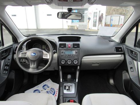Used 2015 Subaru Forester 2.5i Premium image 19