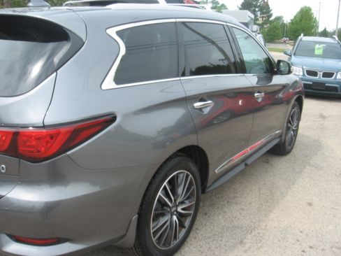 Used 2017 INFINITI QX60 AWD image 4