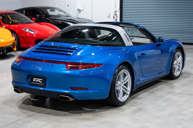Used 2015 Porsche 911 Targa 4 AWD/4WD image 7