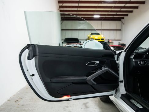 Used 2015 Porsche 911 GT3 image 29