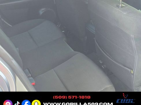 Used 2010 MAZDA MAZDA3 i Sedan FWD image 19