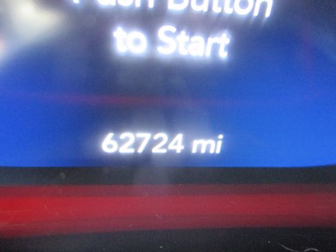 Used 2020 Jeep Gladiator Overland image 3