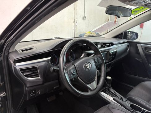 Used 2015 Toyota Corolla S FWD image 8