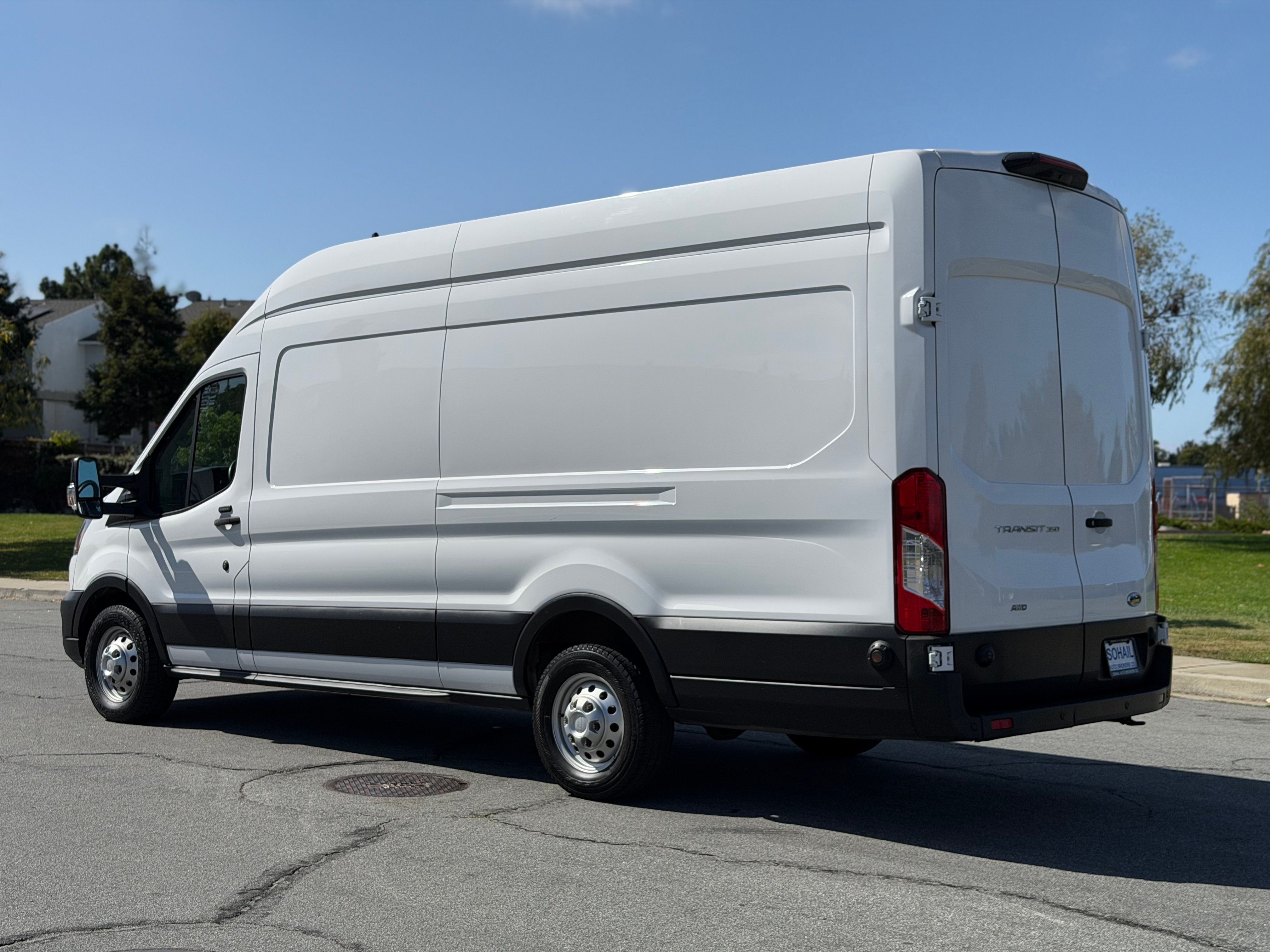 Used 2023 Ford Transit 350 148 High Roof Extended AWD image 3