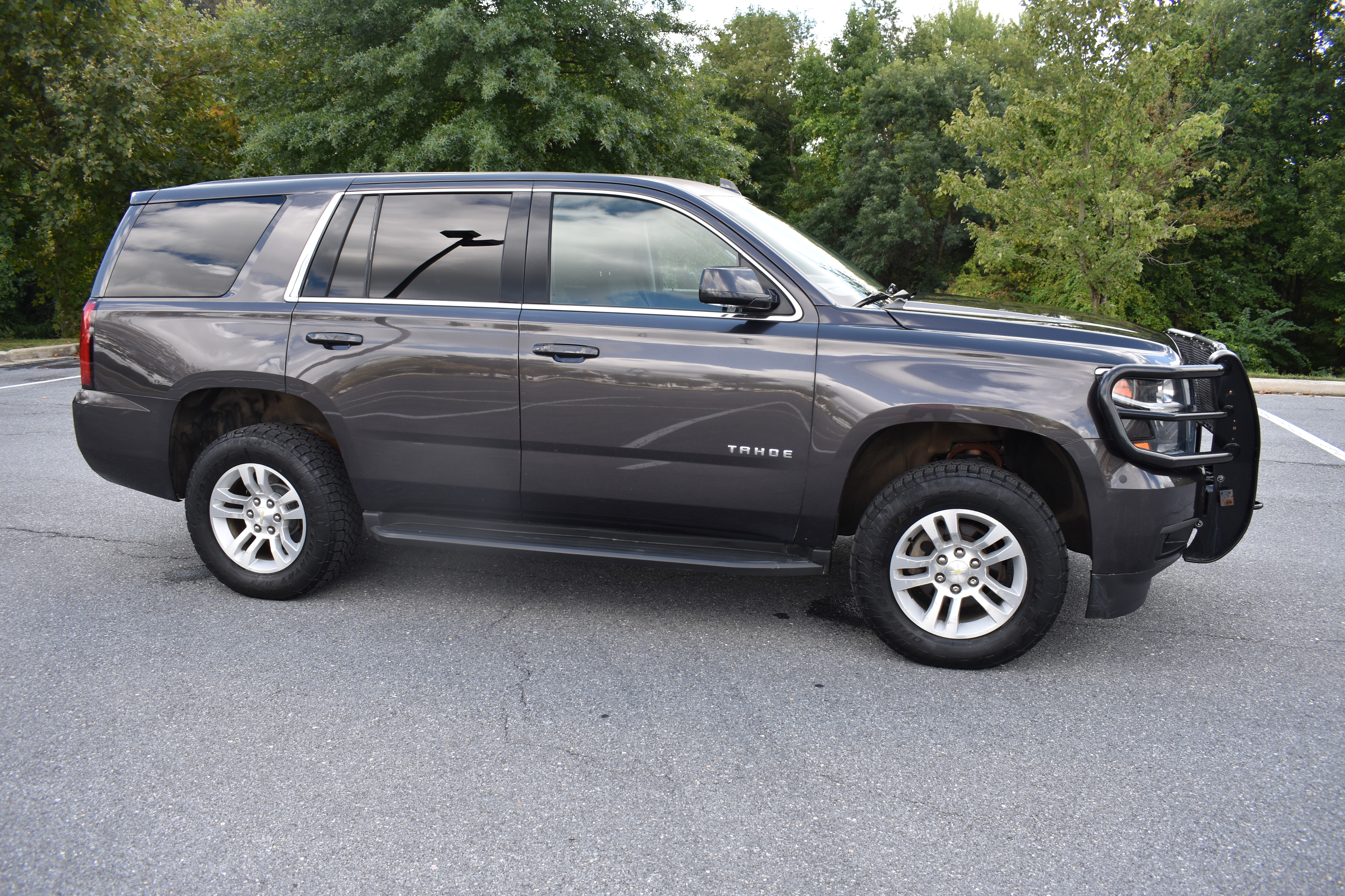 Used 2018 Chevrolet Tahoe 4WD image 10