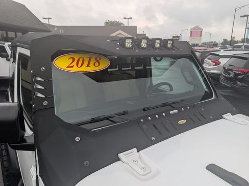 Used 2018 Jeep Wrangler 4WD Sport image 4