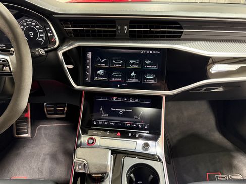 Used 2021 Audi RS 6 AWD/4WD image 25
