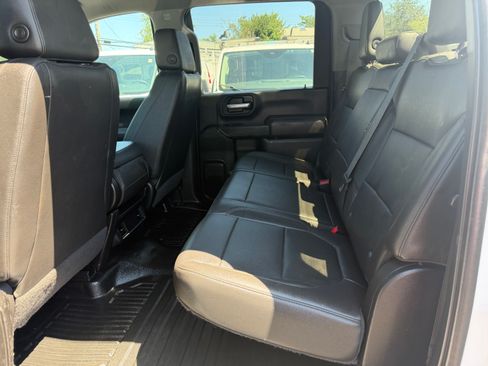 Used 2021 Chevrolet Silverado 2500 2WD Crew Cab W/T image 17